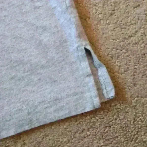 PINK VS BLING SILVER SEQUIN DOG T-SHIRT - Picture 3 of 11